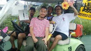 桃ちゃん売店店内4